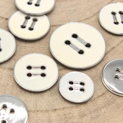 Button with metal aspect - off-white and silver