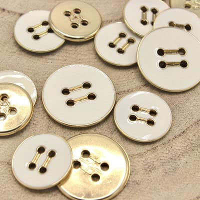 Button with metal aspect - off-white and gold 