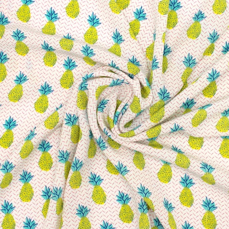 Viscose fabric with pineapples - white 