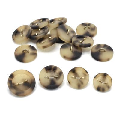 Semi-transparent marbled button - beige and brown 