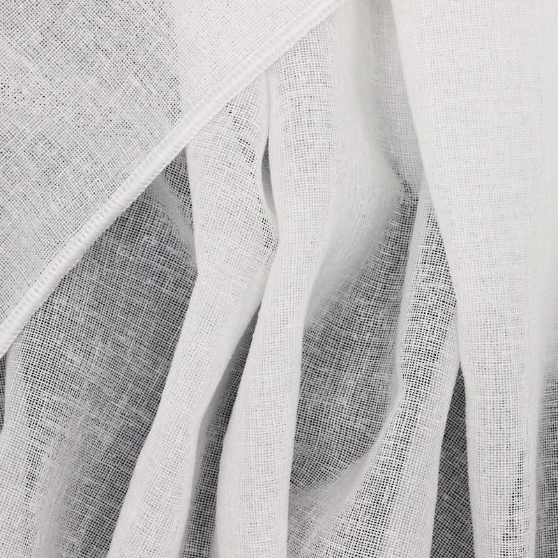 Polyester veil - white