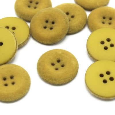 Button with velvet feel - mustard yellow 