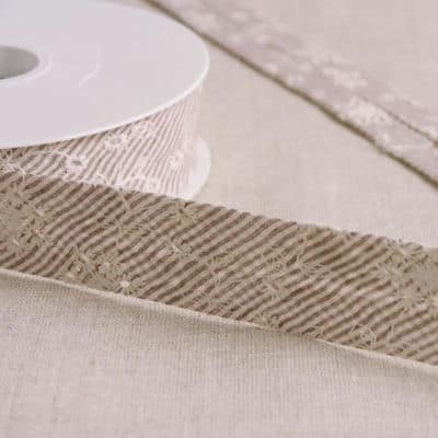 Embroidered striped bias binding - beige