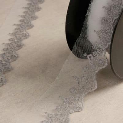 Embroidered tulle with flowers - grey