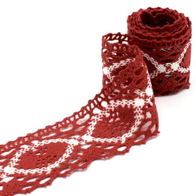 Crocheted lace - wine red 