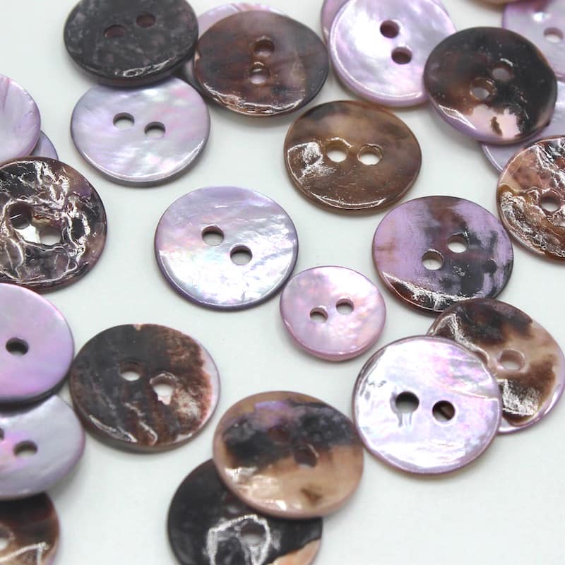 Pearly button - lilac