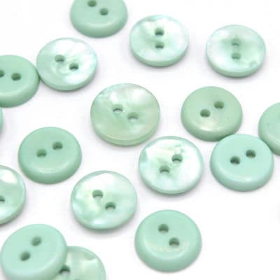 Pearly button - mint green