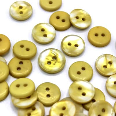 Pearly button - mustard yellow