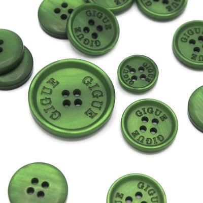 Fantasy button - green