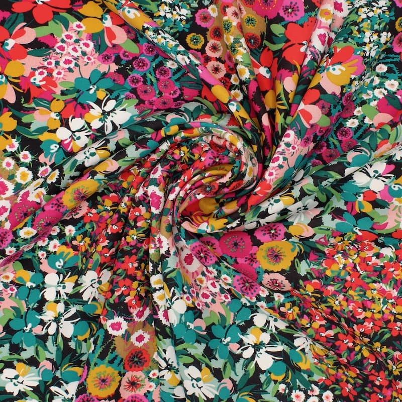 Viscose with flowers - multicolored 