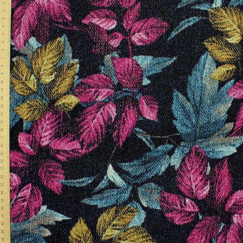 Knit fabric printed with foliage - multicolored