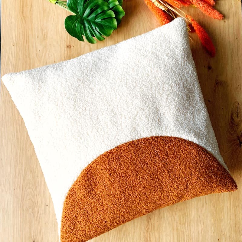 Pattern & Tutorial - mushroom cushion 