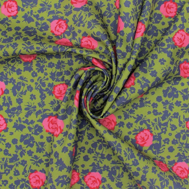 Cotton twill fabric with roses - khaki