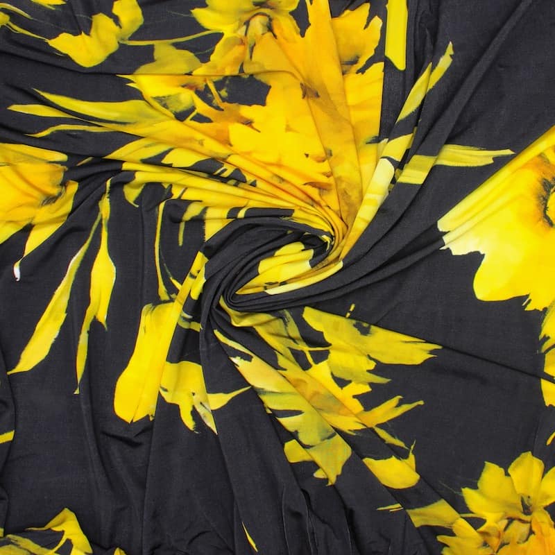 Coupon van 1,85m viscose gebreide stof met bloemen - zwart