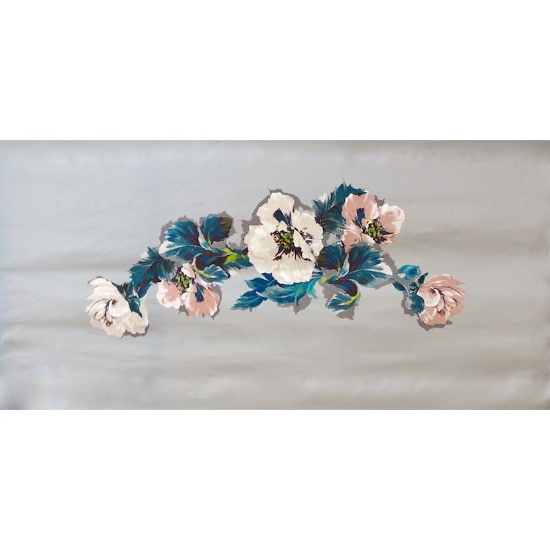 Panel of polyester satin with flowers - grijs
