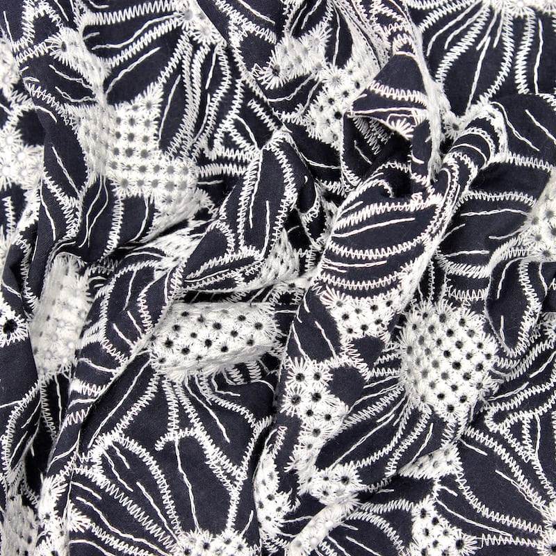 Embroidered cotton fabric - black and white