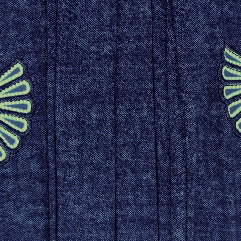 Fabric resembling lycra with pattern in relief
