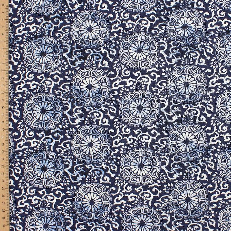 Cotton with graphic print - navy blue