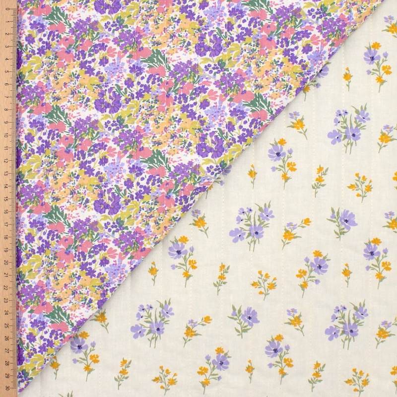 Double-sided quilted fabric with flowers - multicolored